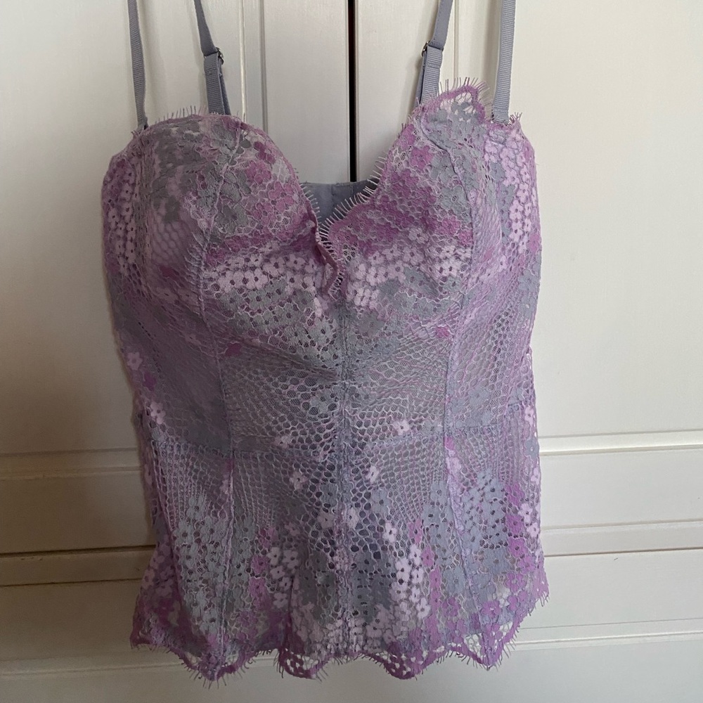 VS BUSTIER